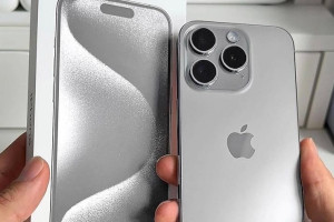 Apple iPhone 15 Pro Max 512GB
