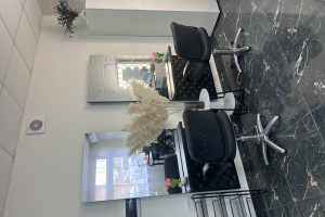 Аренда кресла парикмахера